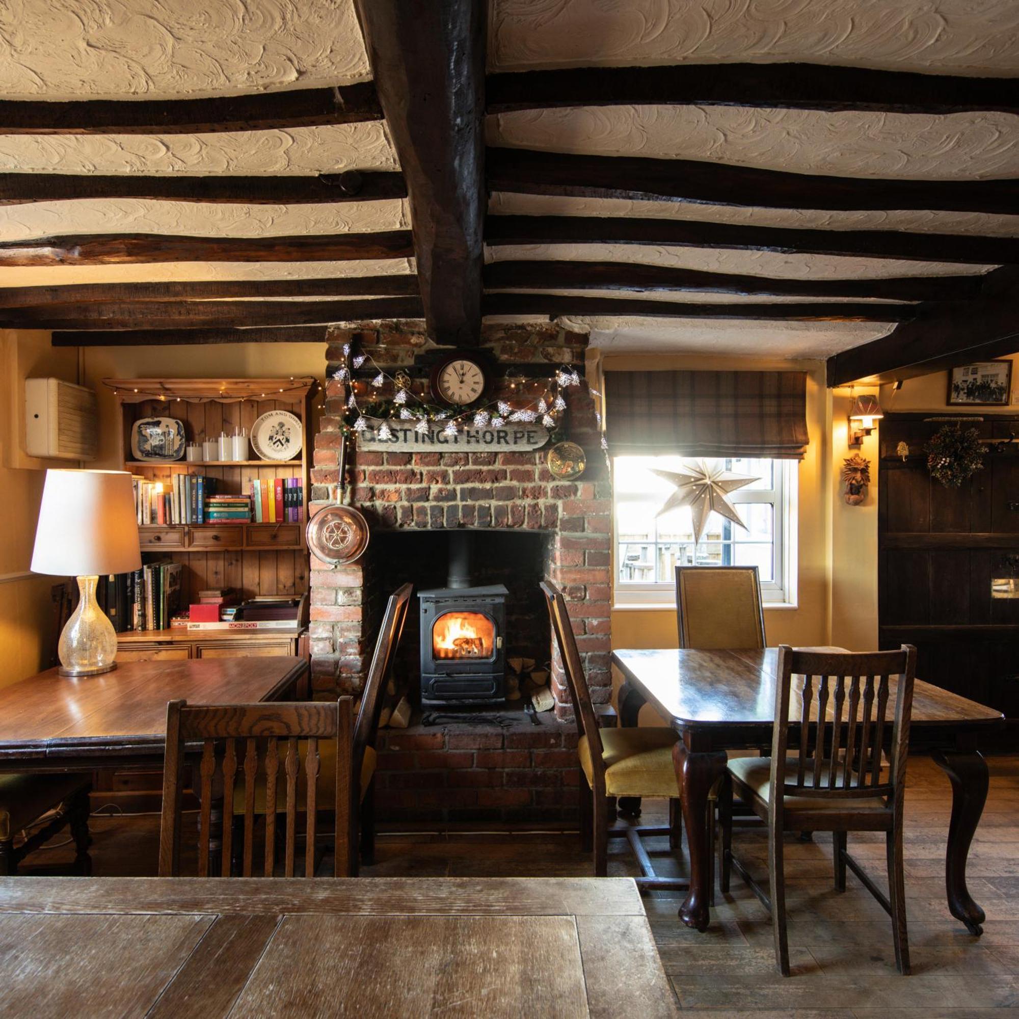 The Pheasant Public House & Hotel Gestingthorpe Bagian luar foto